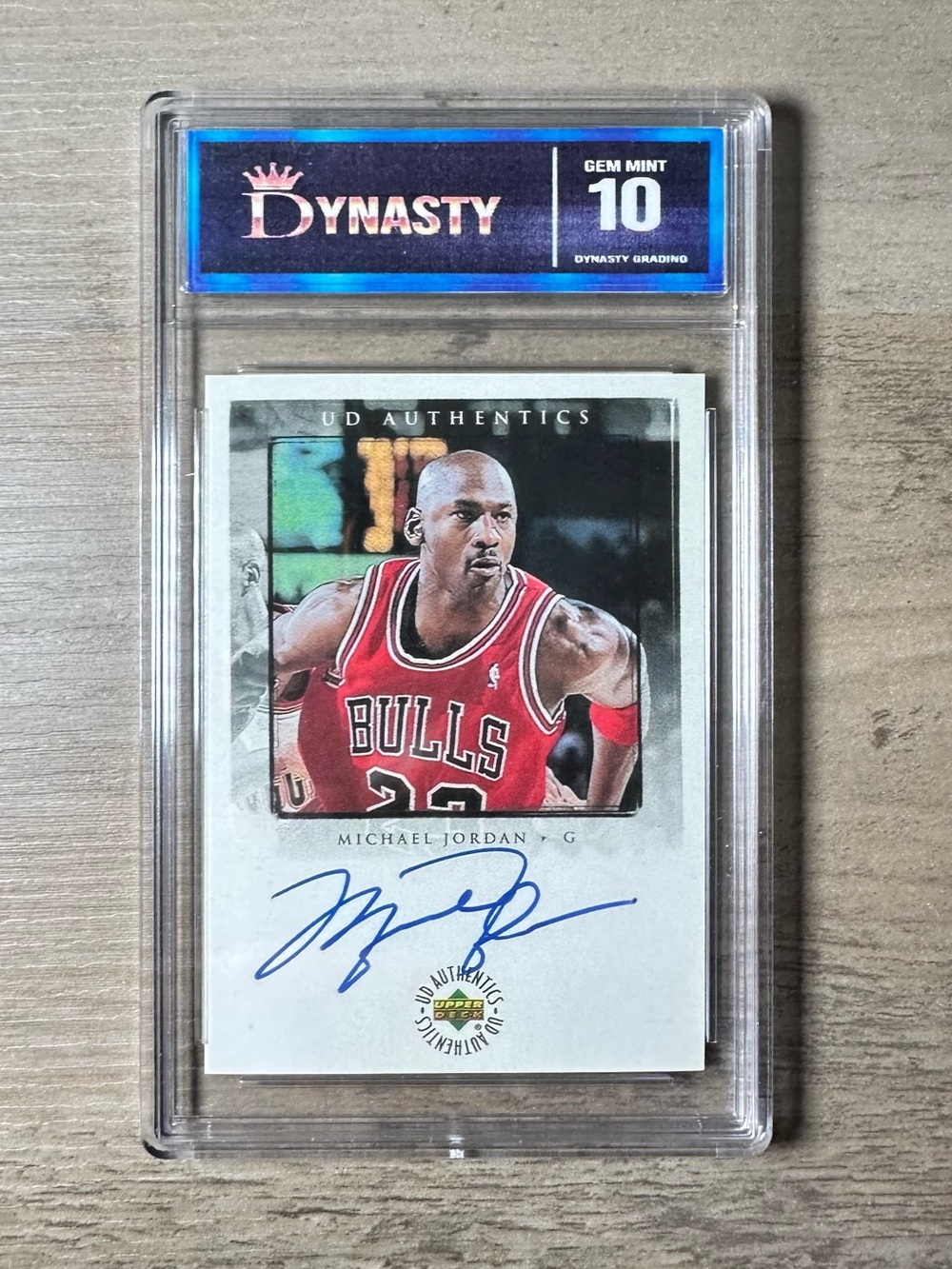Michael Jordan Signed 1999 Upper Deck Authentics Gem Mint 10 Novelty Card.